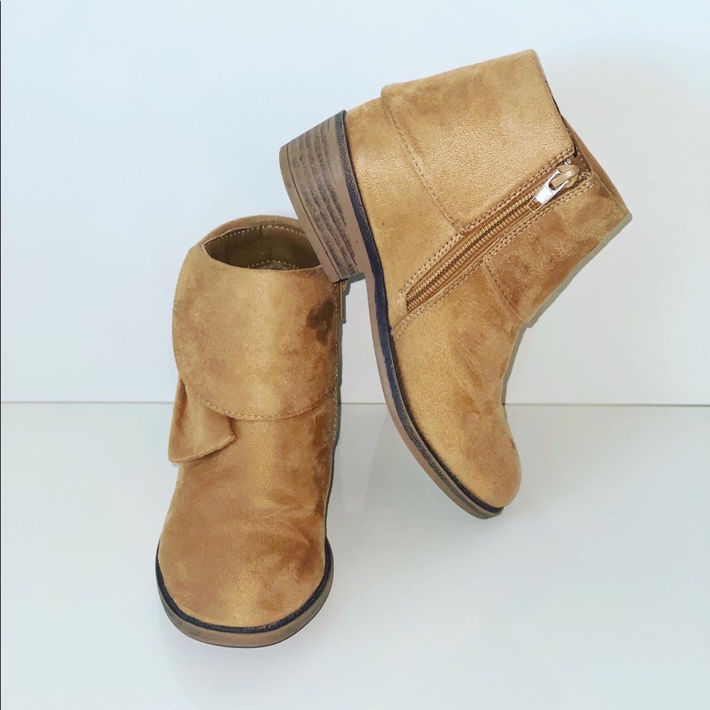 Girls Cupcake Couture Deb Boot (EUC) - Picture 2 of 8